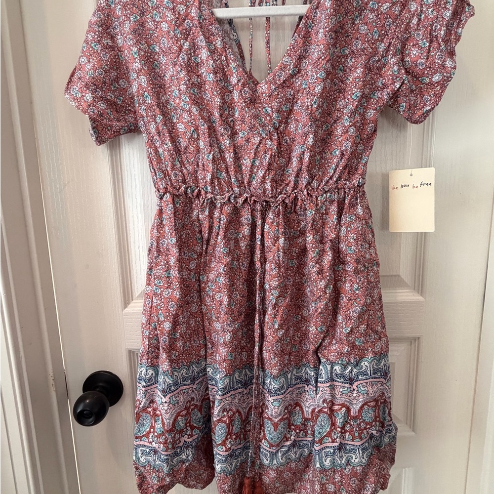 NWT Bebop boho Floral V-Neck Dress in Red and Blue